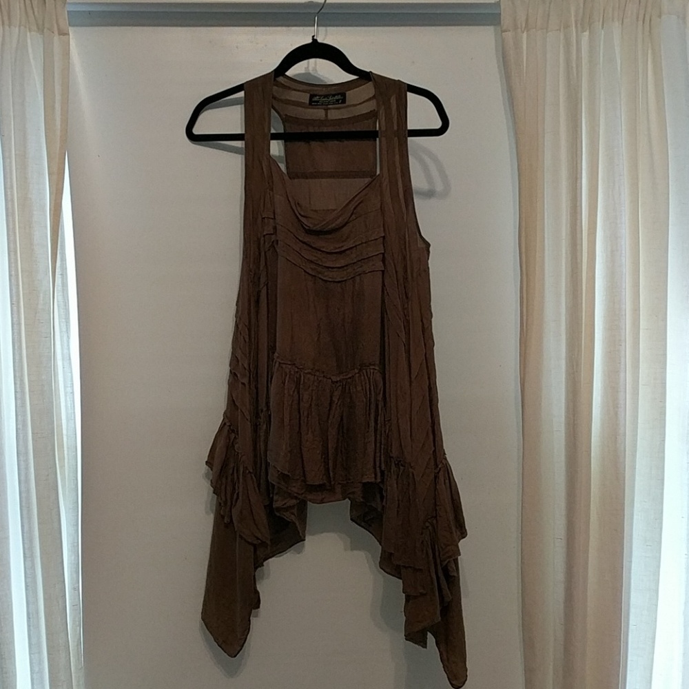 Flowy, ruffled, baby doll top